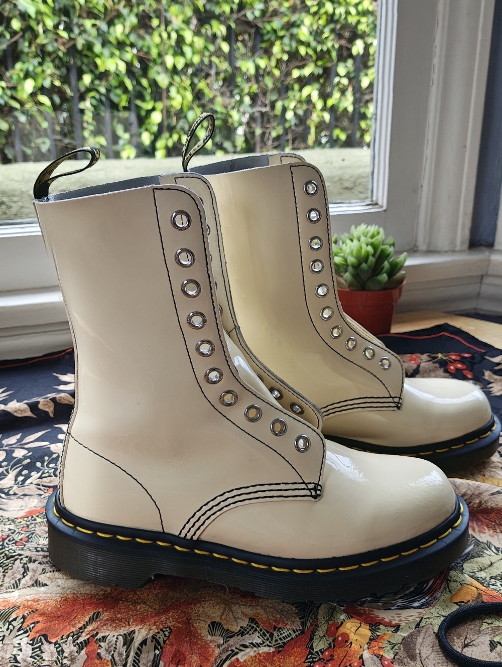 Dr. Martens X Marc Jacobs Women's Patent Leather Lace-Up Boots in Cream, Size 6